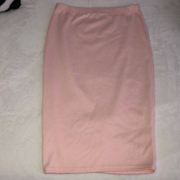 Boohoo Dresses & Skirts - BOOHOO Baby Pink Bodycon Midi Skirt